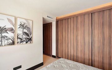 Property slide 24