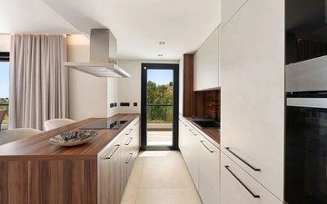 Property slide 17