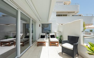 Property slide 19