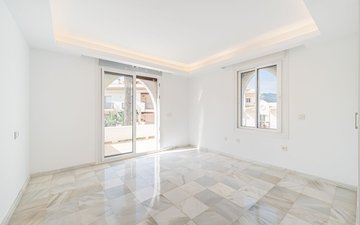 Property slide 21