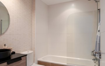 Property slide 18