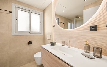 Property slide 18
