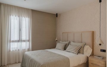 Property slide 20
