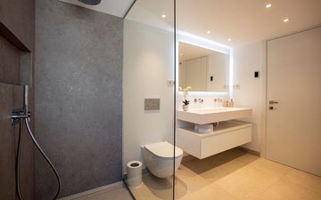 Property slide 33