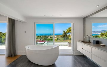 Property slide 23