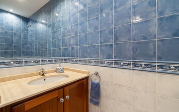 Property slide 23