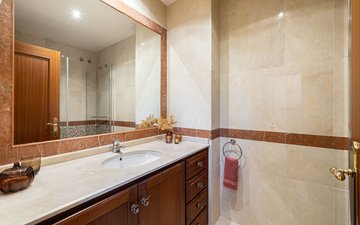 Property slide 24
