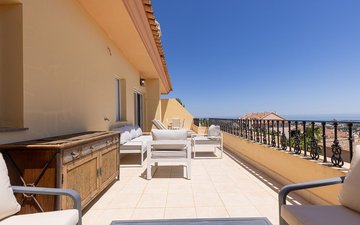 Property slide 19