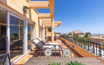 Property slide 25