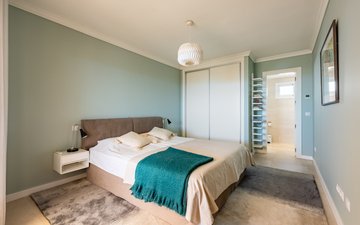 Property slide 19