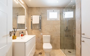 Property slide 18
