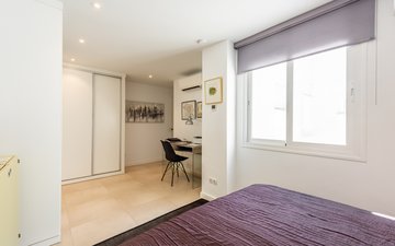Property slide 17