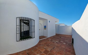 Property slide 16