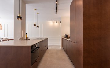 Property slide 7