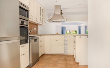 Property slide 15
