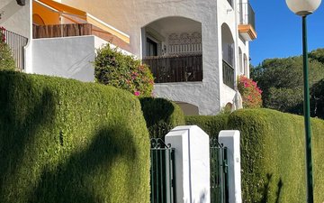 Property slide 23