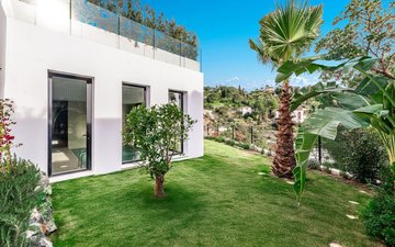 Property slide 30