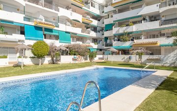 Property slide 15