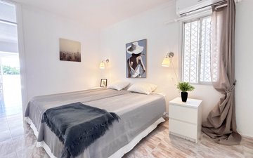 Property slide 18