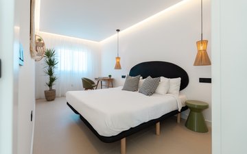 Property slide 15