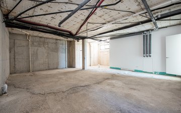 Property slide 31