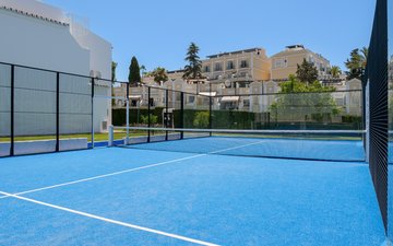 Property slide 39