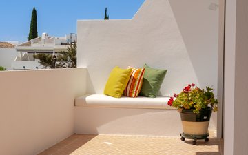 Property slide 10