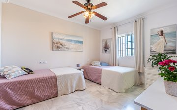 Property slide 14