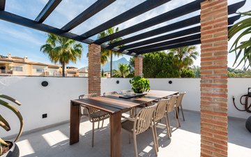 Property slide 25