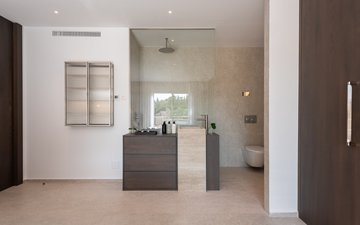 Property slide 17