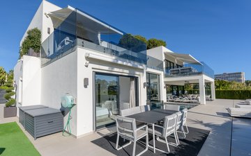 Property slide 23