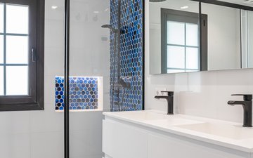Property slide 33