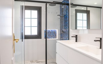 Property slide 32