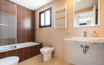 Property slide 18