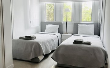 Property slide 20