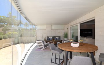 Property slide 16