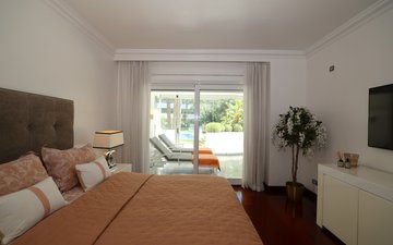 Property slide 33