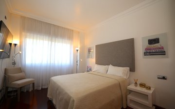 Property slide 36