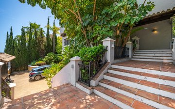 Property slide 25