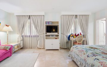 Property slide 30