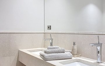 Property slide 34