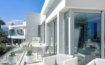 Property slide 39