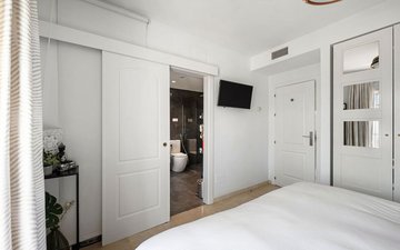 Property slide 25