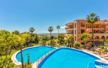 Property slide 33