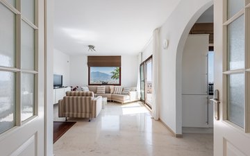 Property slide 6