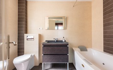 Property slide 15