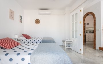 Property slide 14