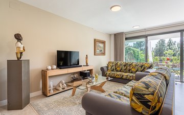 Property slide 14