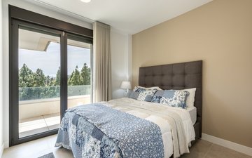 Property slide 10