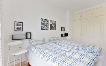 Property slide 24